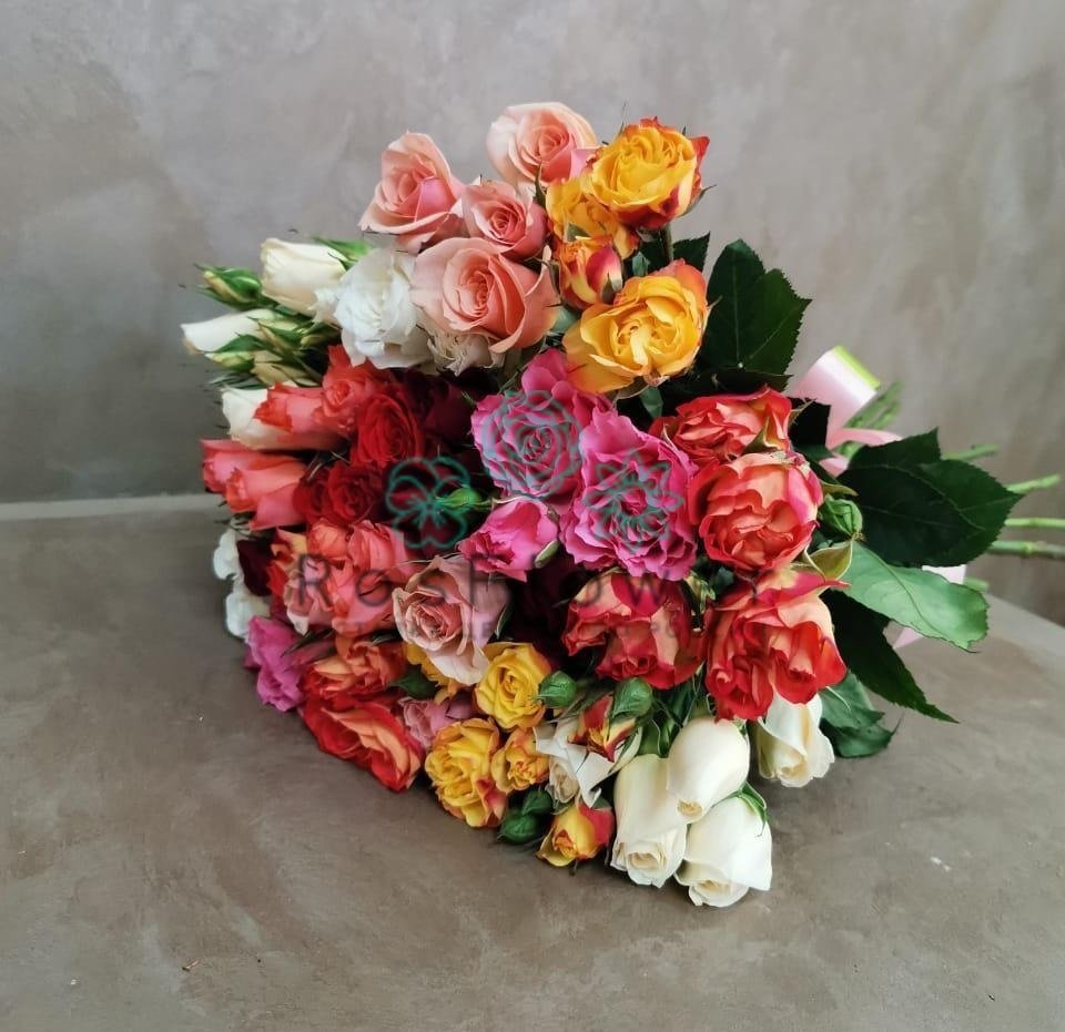 Букет цветов из: Розы в Рощино Новгородская область