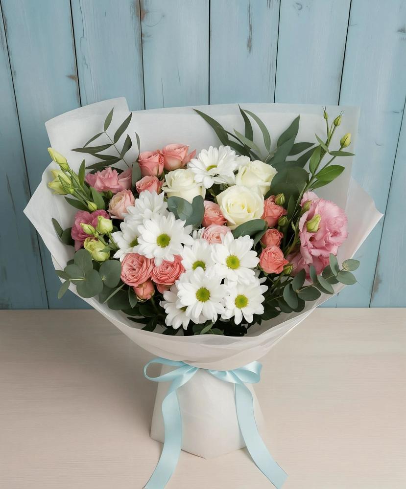 Букет цветов из: Розы, Лизиантусы и Хризантемы в Рощино Новгородская область