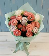 Букет цветов из:  Розы в Рощино Новгородская область