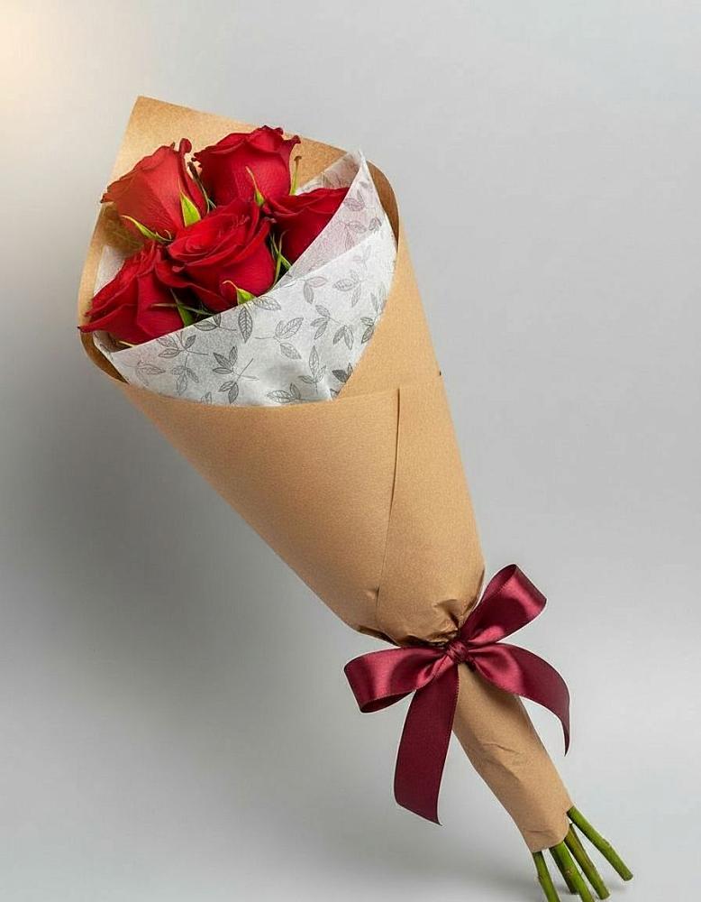 Букет цветов из: Розы в Рощино Новгородская область