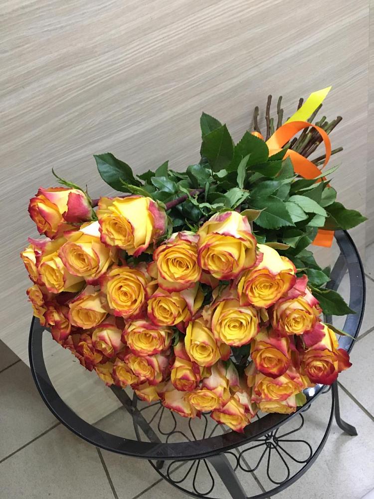 Букет Желтые розы в Рощино Новгородская область