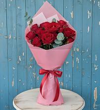 Букет цветов из:  Розы в Рощино Новгородская область