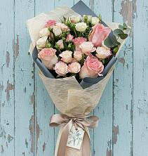 Букет цветов из:  Розы в Рощино Новгородская область