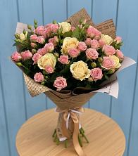 Букет цветов из:  Розы в Рощино Новгородская область