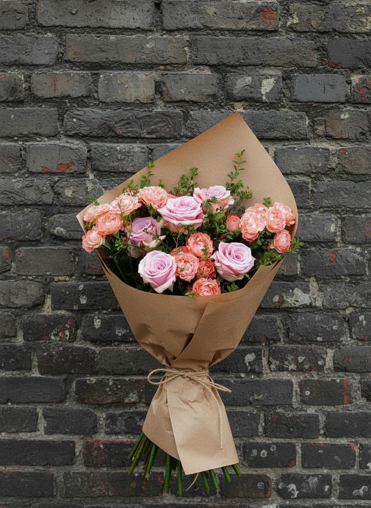 Букет цветов из: Розы в Рощино Новгородская область