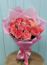 Букет 15 Розовых роз Равель в Рощино Новгородская область