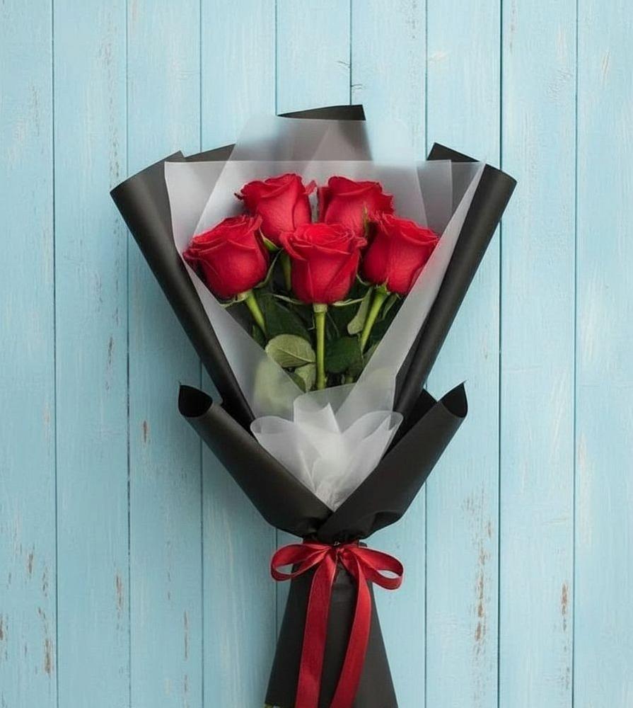 Букет цветов из: Розы в Рощино Новгородская область